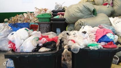上海公布可回收物“清单”,美瞳、笔、打火机等20多种垃圾不宜回收